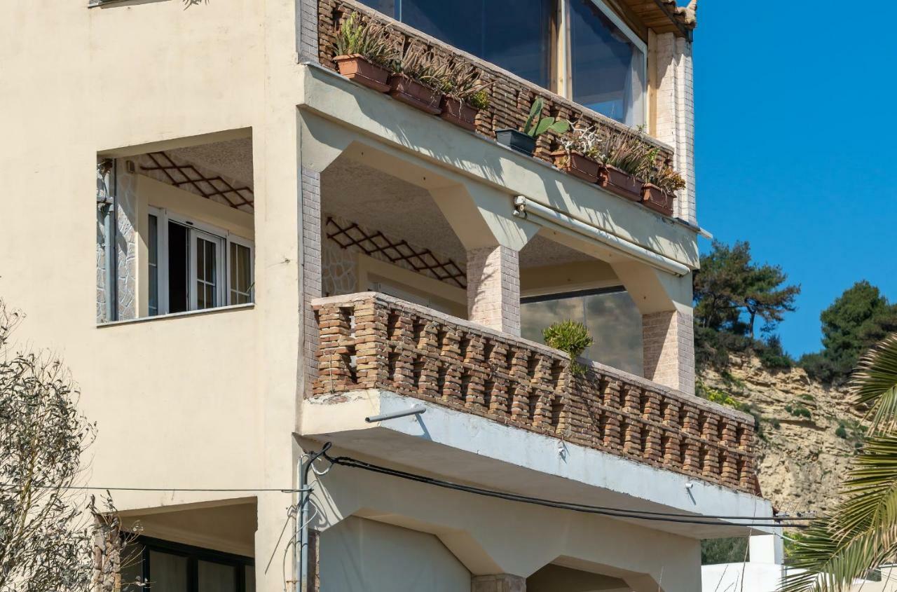 Green Boat Apartment Akrotiri  外观 照片
